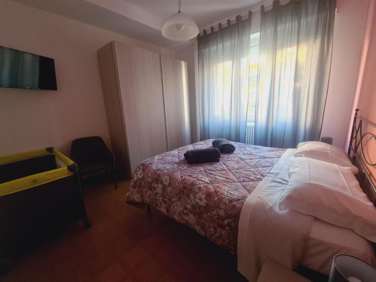 P In Centro Apartment Sestri Levante Exterior photo